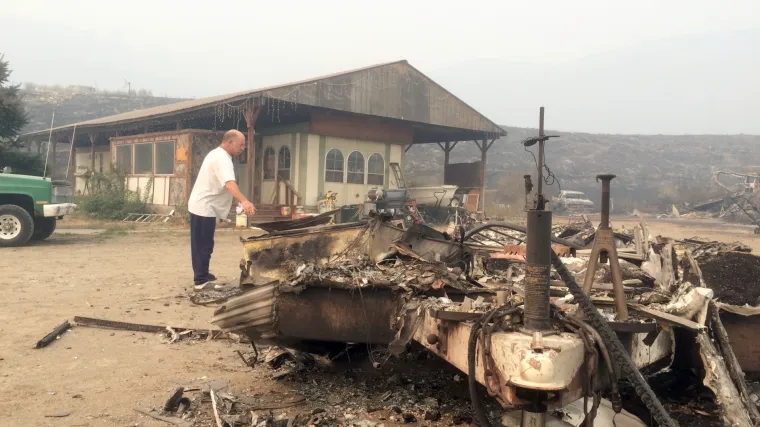 &Scaron;umski požari bez presedana haraju Washingtonom, već oko 200 uni&scaron;tenih kuća!