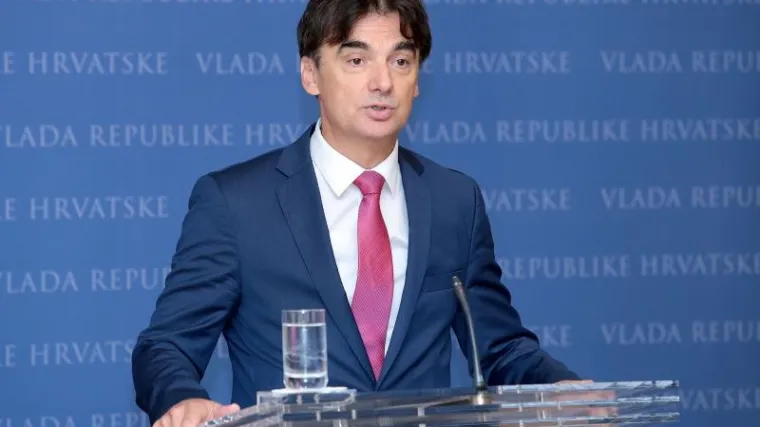 Trajne mjere za kredite u švicarcima stajat će banke više od 5 milijardi kuna