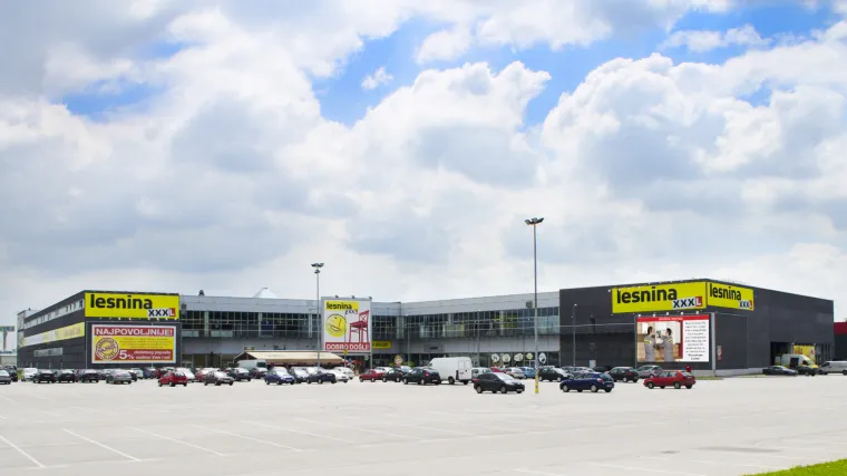 Lesnina Sesvete slavi 13. rođendan!