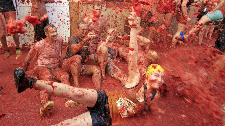 Najpoznatije svjetsko razbacivanje hranom - na Tomatini zdrobljeno 175 tona rajčice!