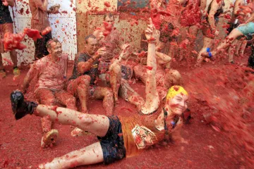 Najpoznatije svjetsko razbacivanje hranom - na Tomatini zdrobljeno 175 tona rajčice!