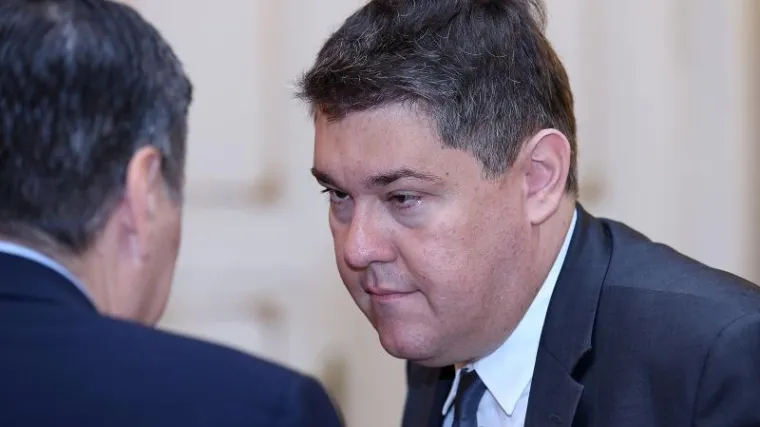 "Ukoliko krenete s tužbom, na&scaron; arsenal je veći"