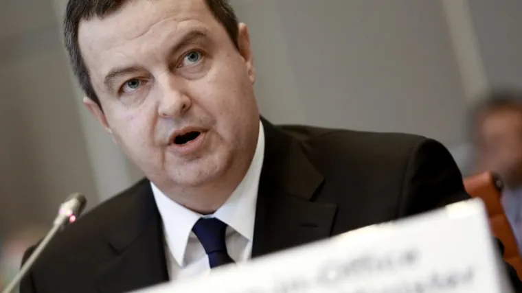 "Od nas očekujete da donesemo strategiju. Donesite je prvo vi"