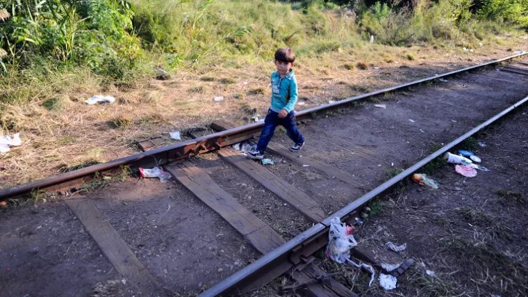 Rekordan broj migranata pre&scaron;ao mađarsku granicu, njih čak 3.500 u jednom danu