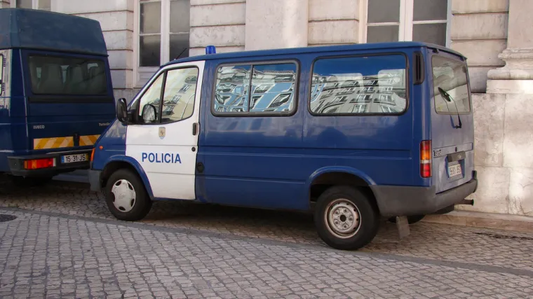 77-godi&scaron;njak ubio dva policajca i jednog mladića