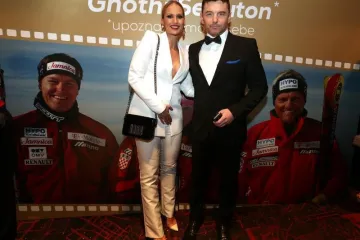 Ostvarili djeci san o maturalcu