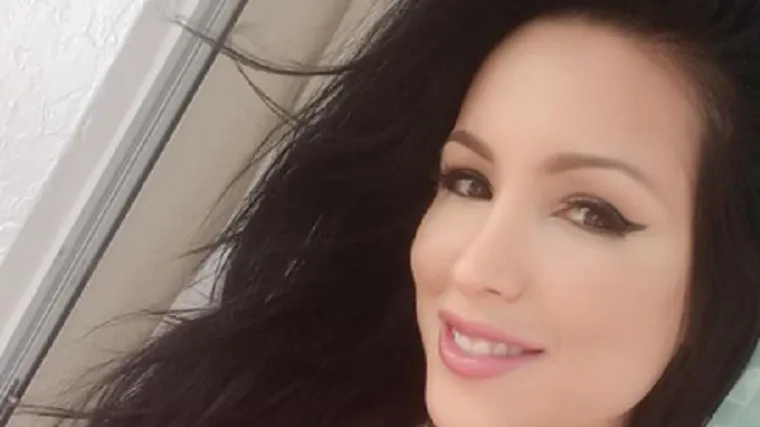 Seksi voditeljica odradila kaznu zbog 'obmanjivanja' javnosti