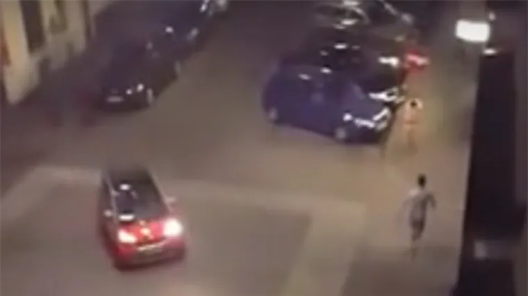 "Pucaj rode, p.... ti!"