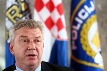 Počela gradnja prihvatnih centara za izbjeglice u Trilju i Tovarniku