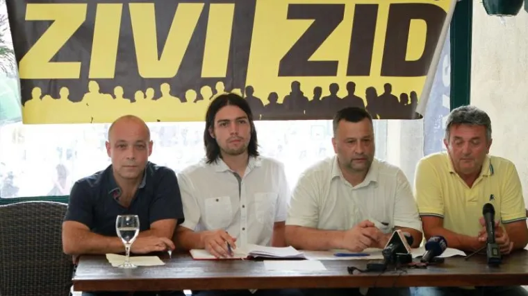 Živi zid: 'Iza priopćenja Blokiranih stoje Predsjednica Republike i predsjednik HDZ-a'