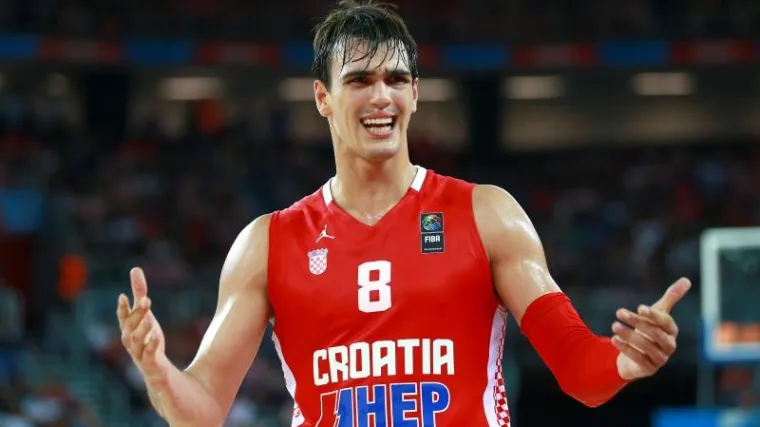 Ko&scaron;arka&scaron;i pokazali nogometa&scaron;ima kako se bori