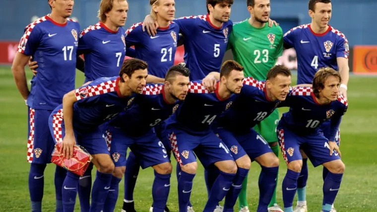 Uzalud vam svi milijuni i klubovi - igrate bez srca! I izbornika, također!