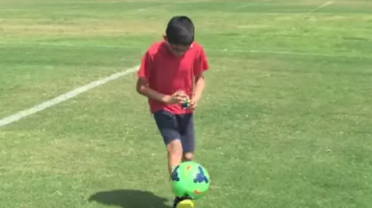 Kakav Messi ili Ronaldo, ovaj mali je prava faca