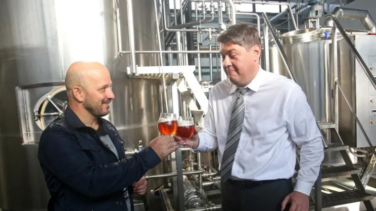 Lalovac nije u sukobu interesa zbog kredita u "švicarcima"