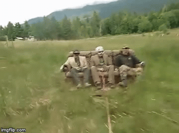 Poku&scaron;ali seljačinama objasniti Couch Surfing, nije im po&scaron;lo za rukom