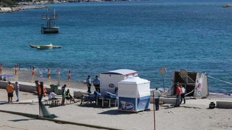 Bura otjerala turiste s obale: za vikend stiže porast temperatura, no neće potrajati