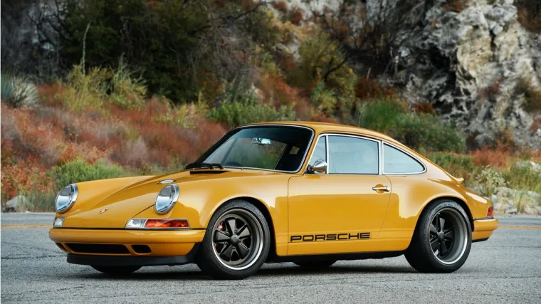 Savr&scaron;eno restaurirani Porsche