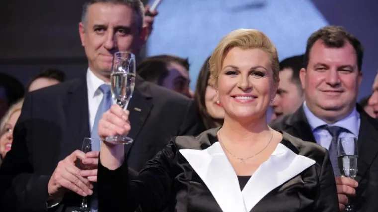 Gotovo dvije trećine građana smatra kako Karamarko utječe na odluke Grabar Kitarović