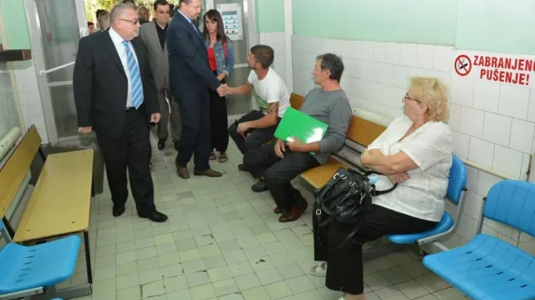 Varga poslao inspekciju u bolnice: neki liječnici pregledaju tri pacijenta na dan