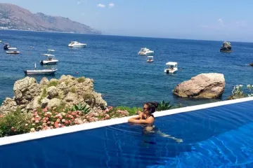 Top 10 Instagram profila ugodnih oku koje morate pratiti: od morskog plavetnila do zimske idile