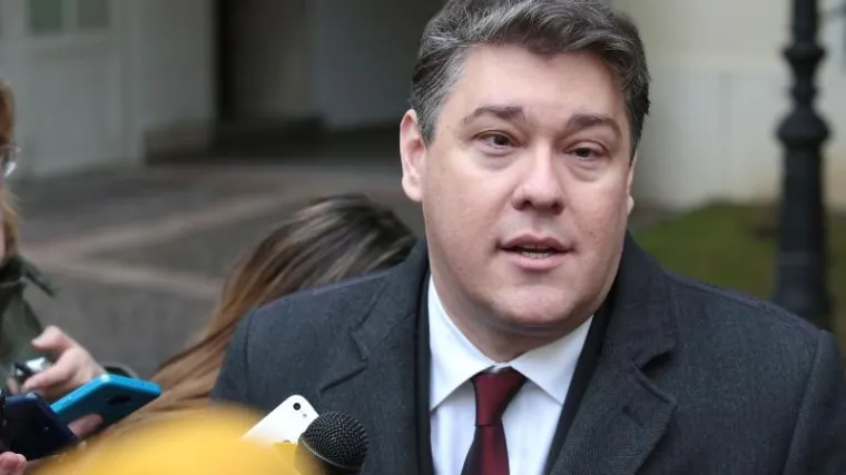 Jedan bankar u Hrvatskoj vrijedi kao 50 doktora, zašto?