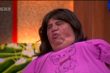 Anton zadrijemao prije vjenčanja Mandarine i Kebaba Juniora