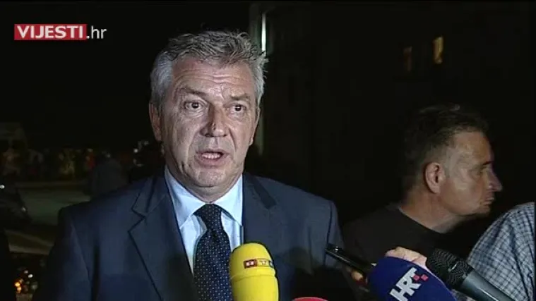 'Imamo potpunu kontrolu, ali ukoliko izbjeglice nastave pristizati, morat ćemo promijeniti pristup'