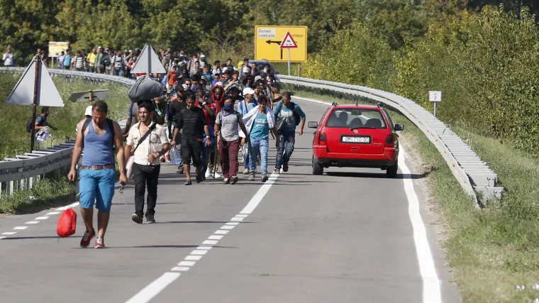 Izbjeglice s mađarsko-srpske granice masovno se premje&scaron;taju prema Hrvatskoj