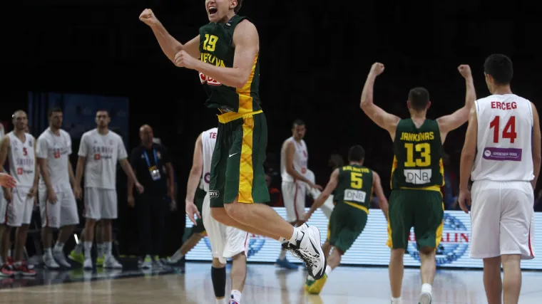 Litva u dramatičnom polufinalu nadigrala Srbiju i izborila finale EuroBasketa protiv &Scaron;panjolaca
