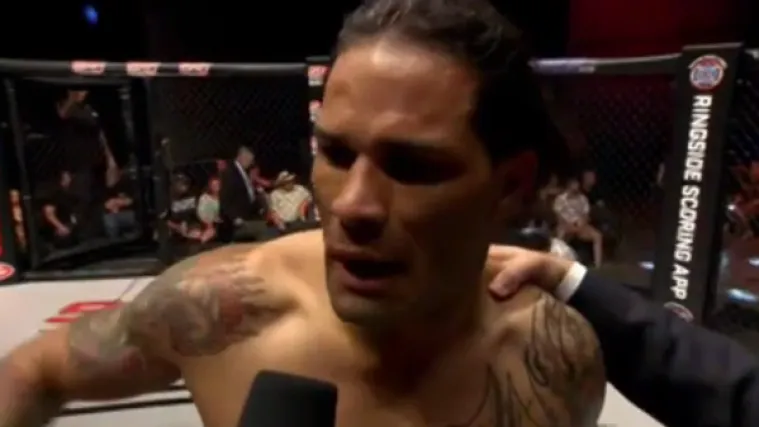 Tko tu koga vara: nakon pobjede u isto vrijeme zahvalio svojoj 'supruzi i djevojci'