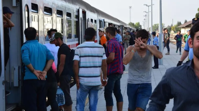 Obustavljen promet vlakova sa Slovenijom, Srbijom i Mađarskom