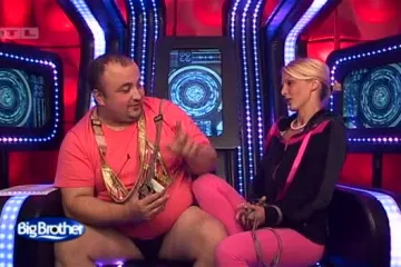 Ivona pokušava iskamčiti 100 eura od Branislava