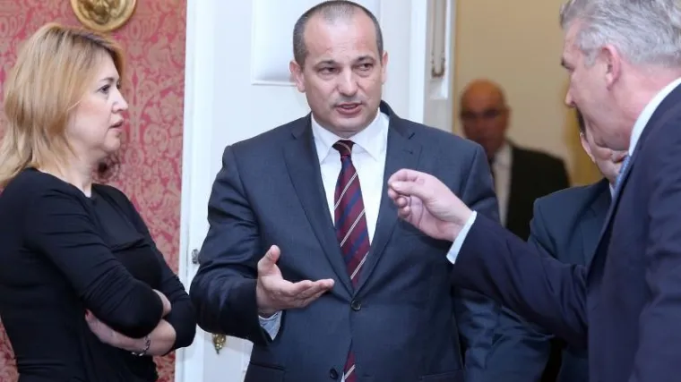 Opačić i Miljenić: 'Dok se Srbija pona&scaron;a nekorektno, Bajakovo će ostati zatvoreno'