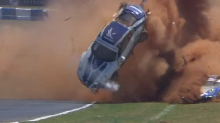 Sin slavnog vozača prevrnuo se devet puta i ostao živ!