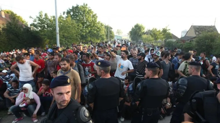 Vraćati sve s neutemeljenim zahtjevima za azilom