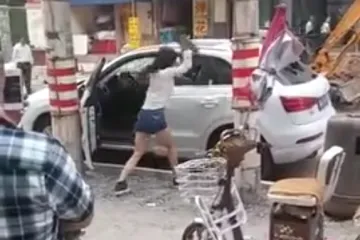 Kineskinja ciglom preuredila Audi Q3