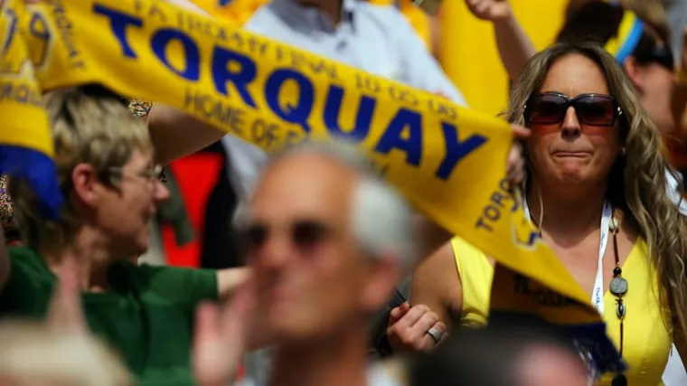 Posao u propalom klubu traži 130 trenera!