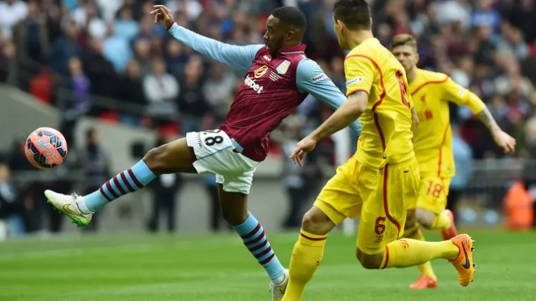 Igrač Aston Ville sprema se za Eurosong, a uzor mu je Danijela