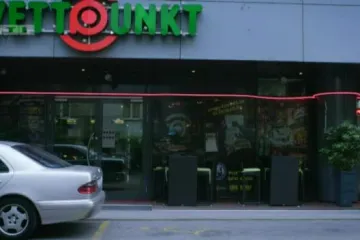 Lila i Nikolina špijuniraju Karmen