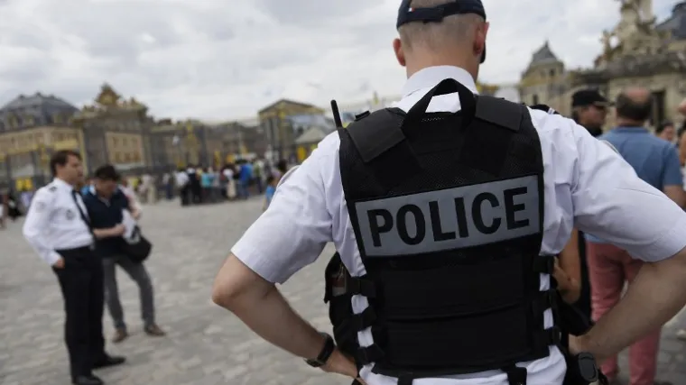 Stotine prosvjeduju protiv poplave migranata