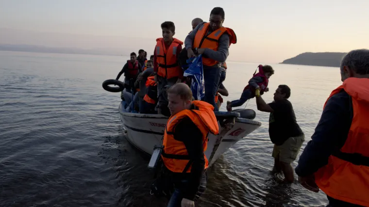 Na Sredozemlju izvedeno sedam operacija spa&scaron;avanja: u 24 sata spa&scaron;eno petstotinjak migranata