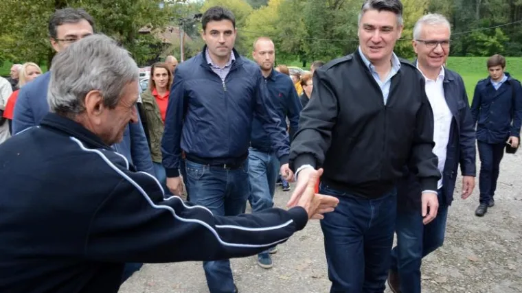 Milanović poručio roditeljima da djecu po&scaron;alju u &scaron;kolu: '&Scaron;trajk je borba sindikalnih čelnika za fotelje'