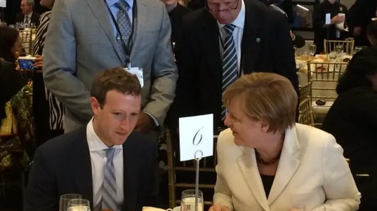 O čemu su razgovarali Merkel i Zuckerberg?