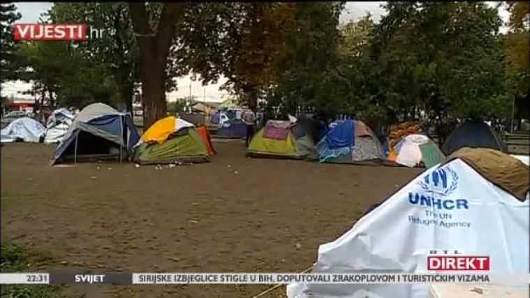 RTL u beogradskom kampu: autobusi izbjeglice i dalje voze isključivo prema Hrvatskoj, a karta ko&scaron;ta 60 eura navi&scaron;e