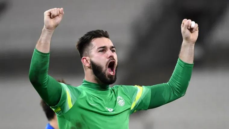 Hajdukov krvnik u gostima skinuo skalp francuskom velikanu