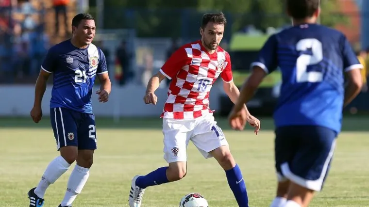 Premierliga&scaron; zainteresiran za hrvatskog veznjaka