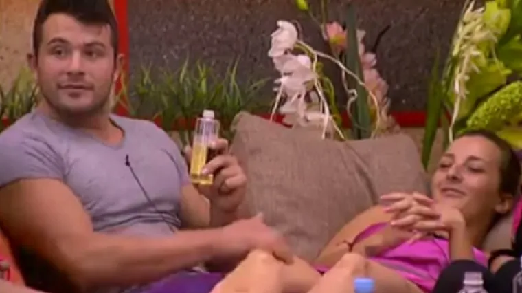 Ervin bi sjedio čak na tri