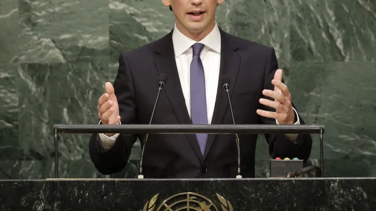 'Izbjegličku krizu treba zaustaviti borbom protiv IS-a i nadzorom vanjskih granica EU'