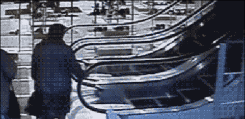 Prvi put vidjela pokretne stube