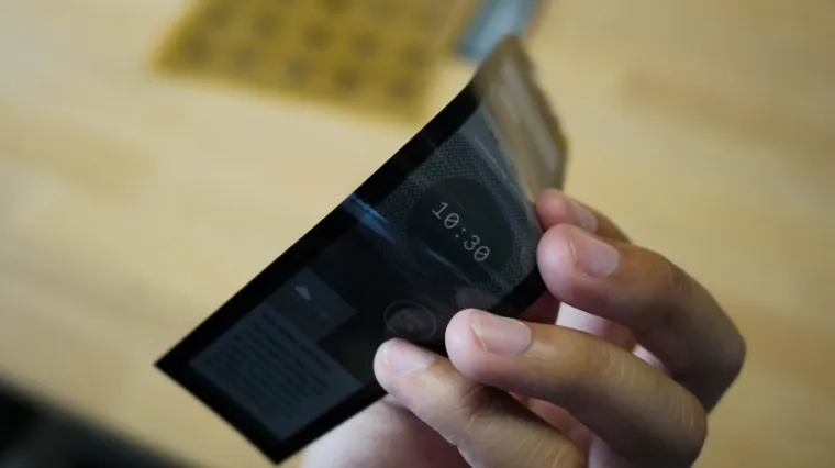 Stiže potpuno savitljiva pametna narukvica